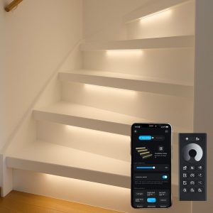 Met afstandsbediening & App – LED Trapverlichting set met bewegingssensor – Warm Wit Licht – voor max. 16 treden