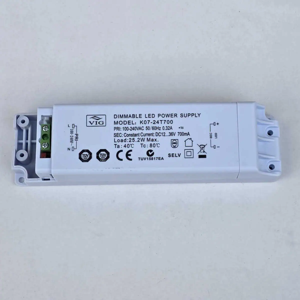 dimbare led driver VIG k07-24T700 12..36vdc 700ma constant current